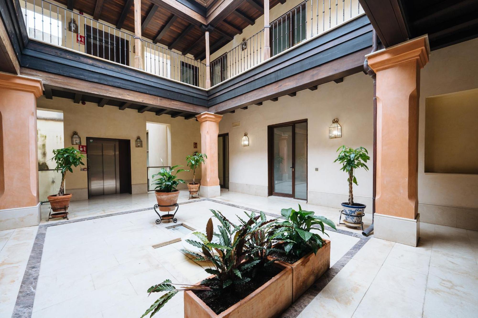 Apartamentos La Vistosona إشبيلية المظهر الخارجي الصورة