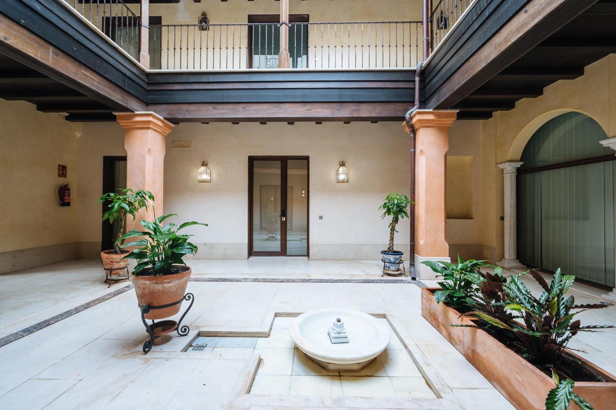Apartamentos La Vistosona إشبيلية المظهر الخارجي الصورة