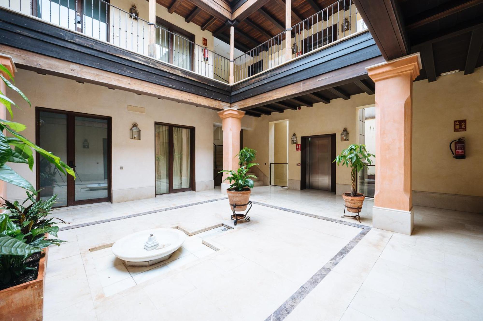 Apartamentos La Vistosona إشبيلية المظهر الخارجي الصورة
