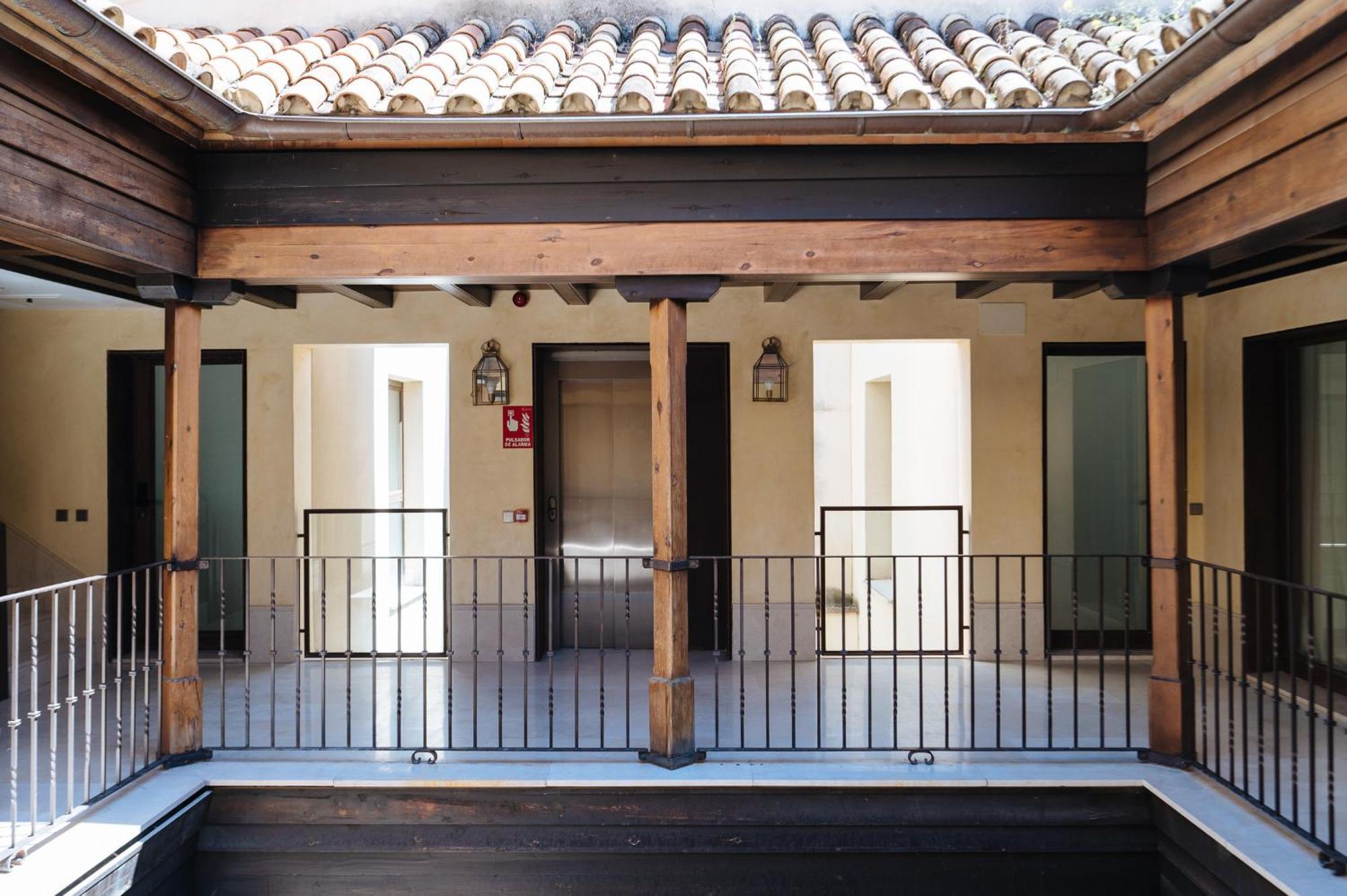 Apartamentos La Vistosona إشبيلية المظهر الخارجي الصورة