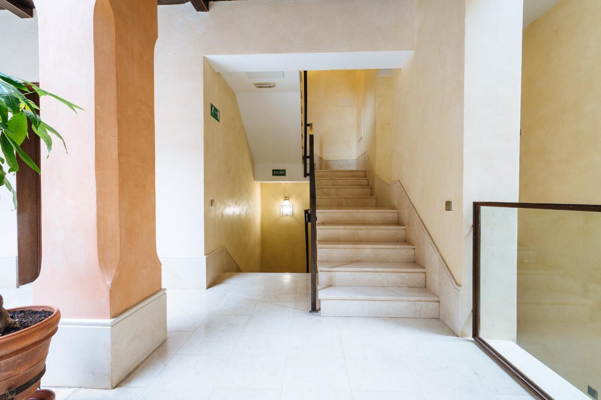 Apartamentos La Vistosona إشبيلية المظهر الخارجي الصورة