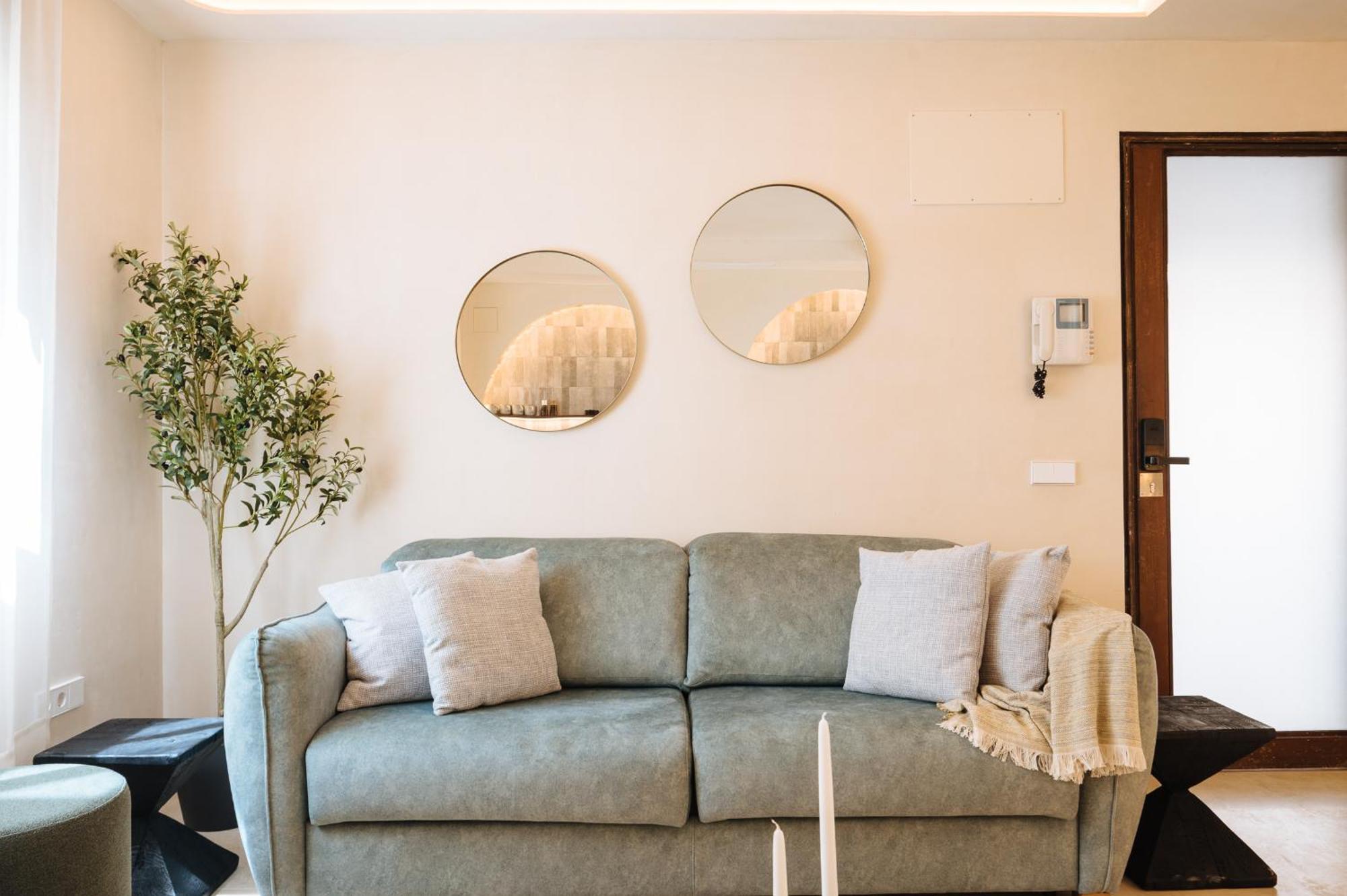 Apartamentos La Vistosona إشبيلية المظهر الخارجي الصورة